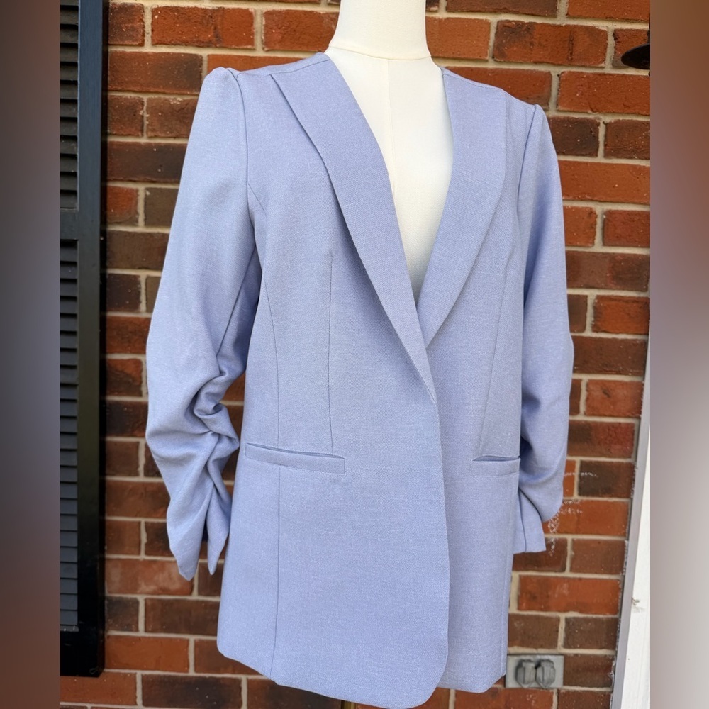 Women’s Light Lavender Open-Front Blazer Jacket Woth Ruched Sleeve Details - Picture 2 of 3